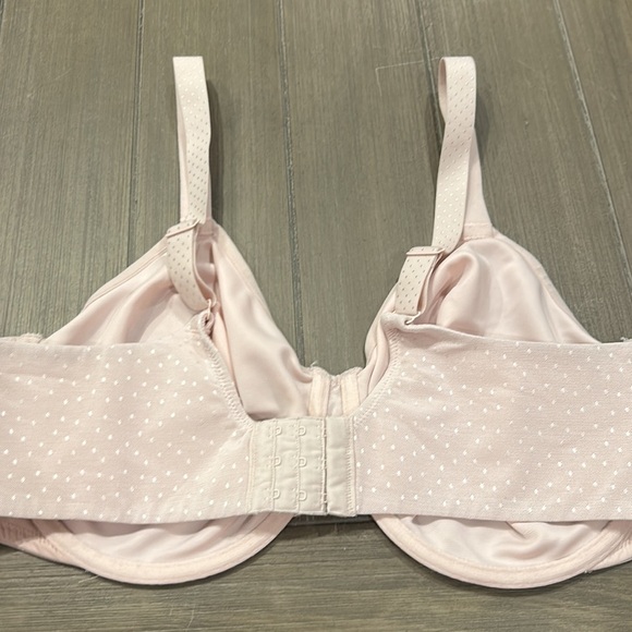 Wacoal 857303 Soft Pink 40DD - Picture 7 of 10